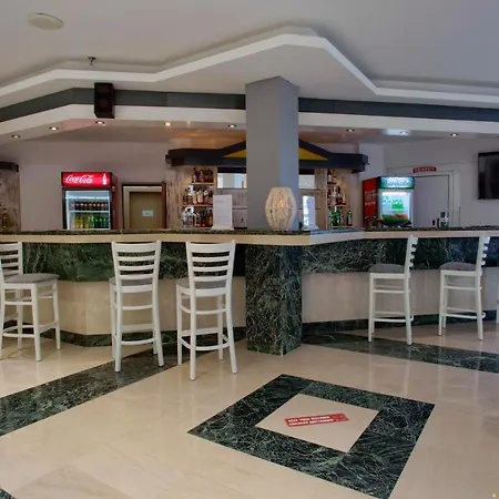 Luna 4* ゴールデンサンド