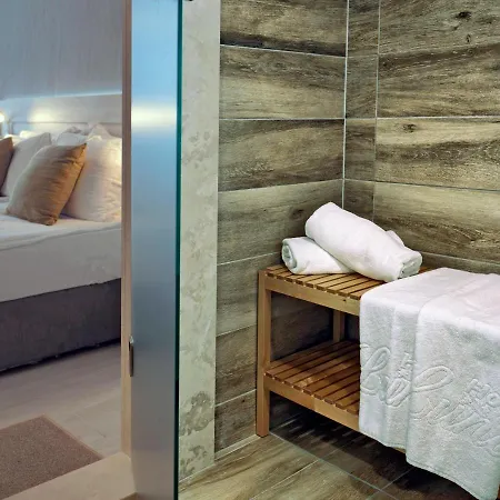 Luna Otel Altın Kumlar