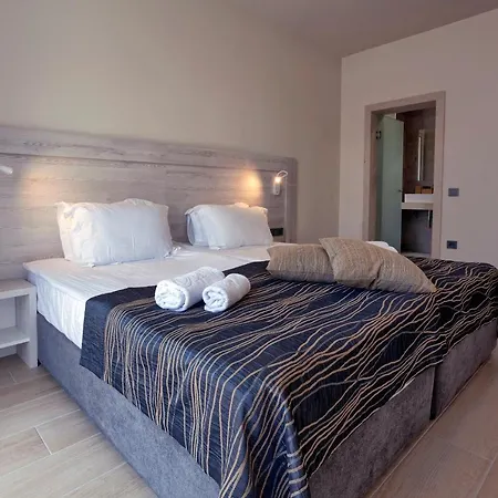 Luna Otel Altın Kumlar