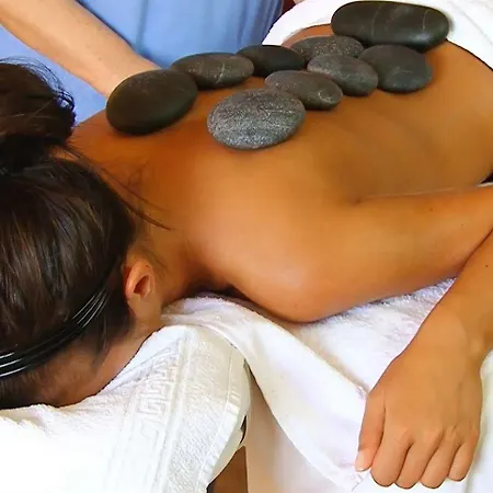 Luna ホテル ゴールデンサンド