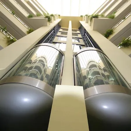 Luna 4* ゴールデンサンド