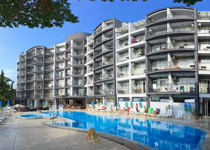 Luna غولدن ساندز