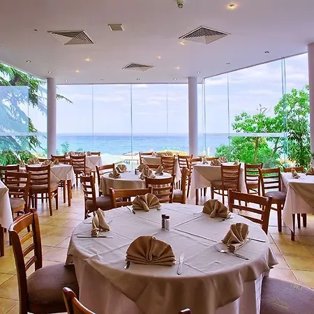 Luna 4* Golden Sands