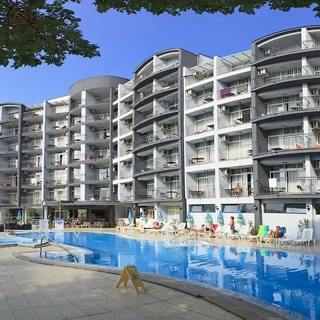 Ξενοδοχείο Luna 4*