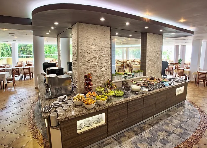 Luna מלון גולדן סנדס