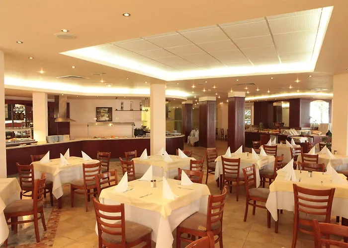 Luna 호텔 골든샌드