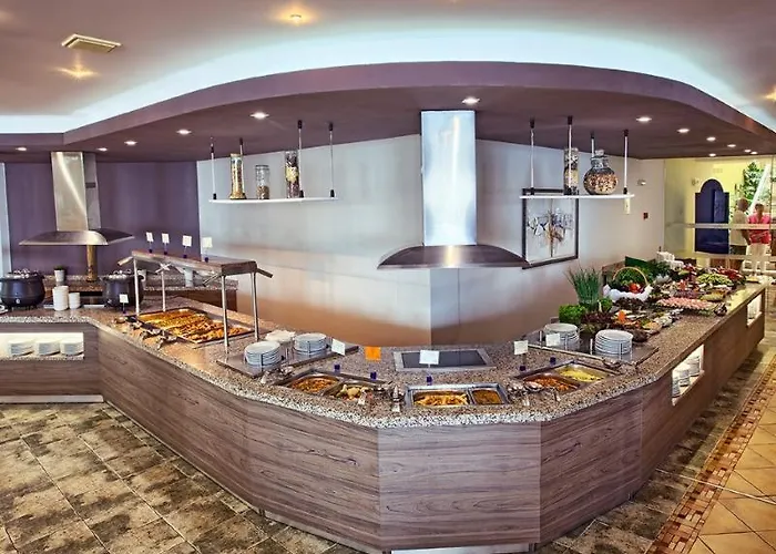 Luna 호텔 골든샌드